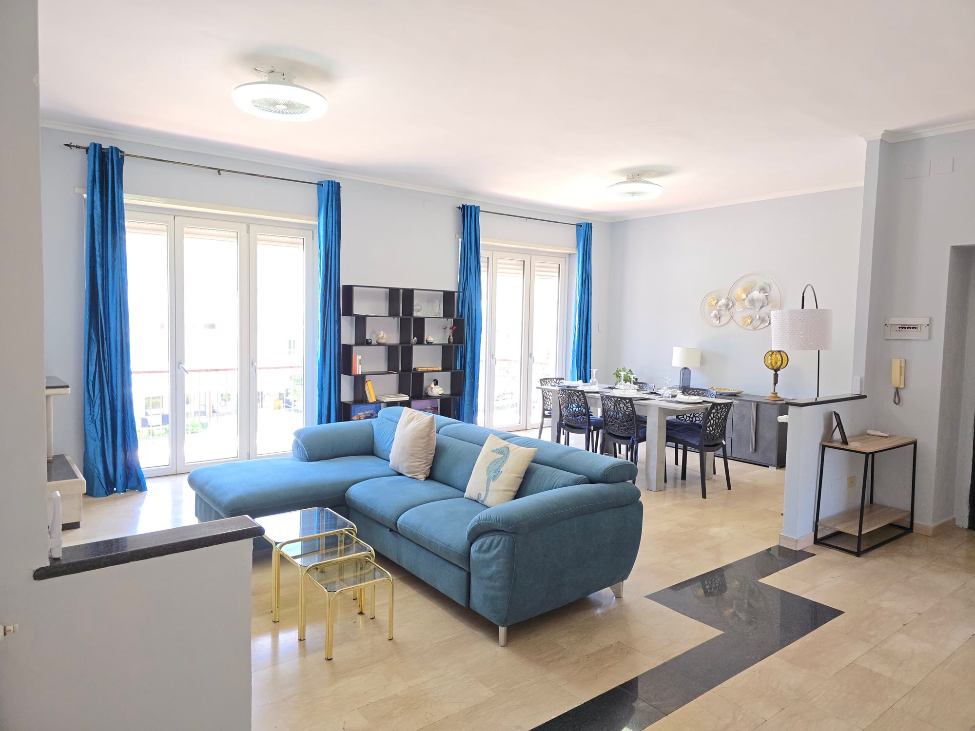 150mq fronte mare, 3 camere, parking in zona V.I.P — foto 1