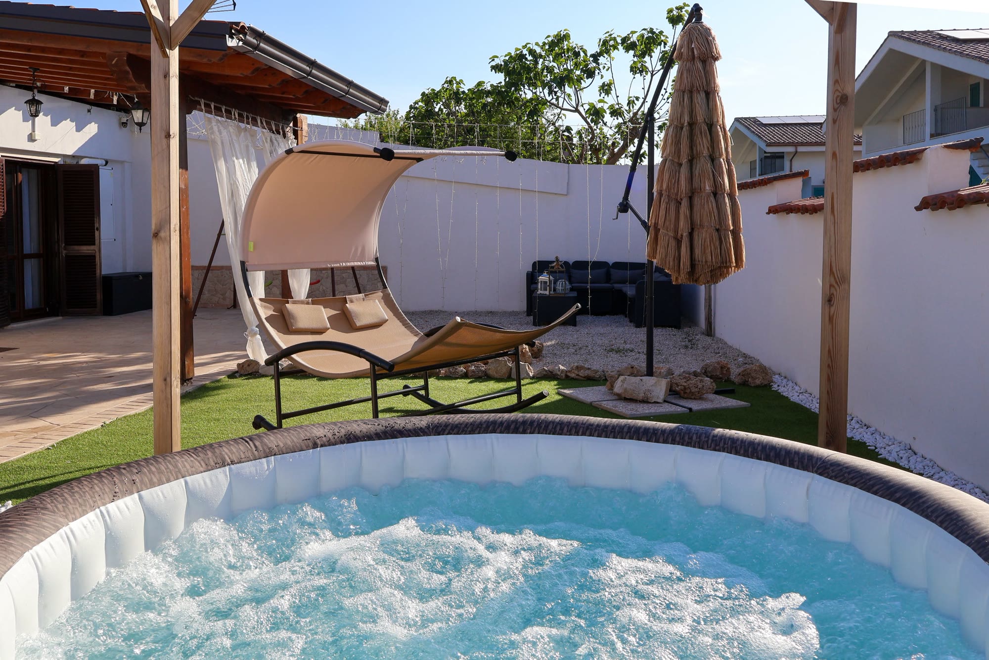 Villa Kikè con Jacuzzi | Relax vicino al mare — foto 1
